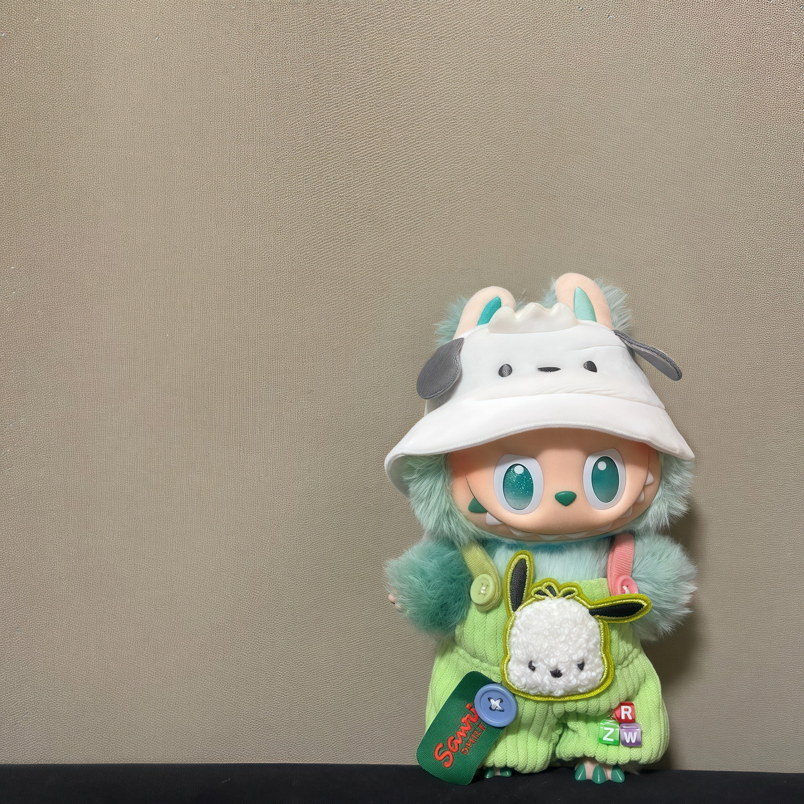 Labubu Cartoon Friends Outfit