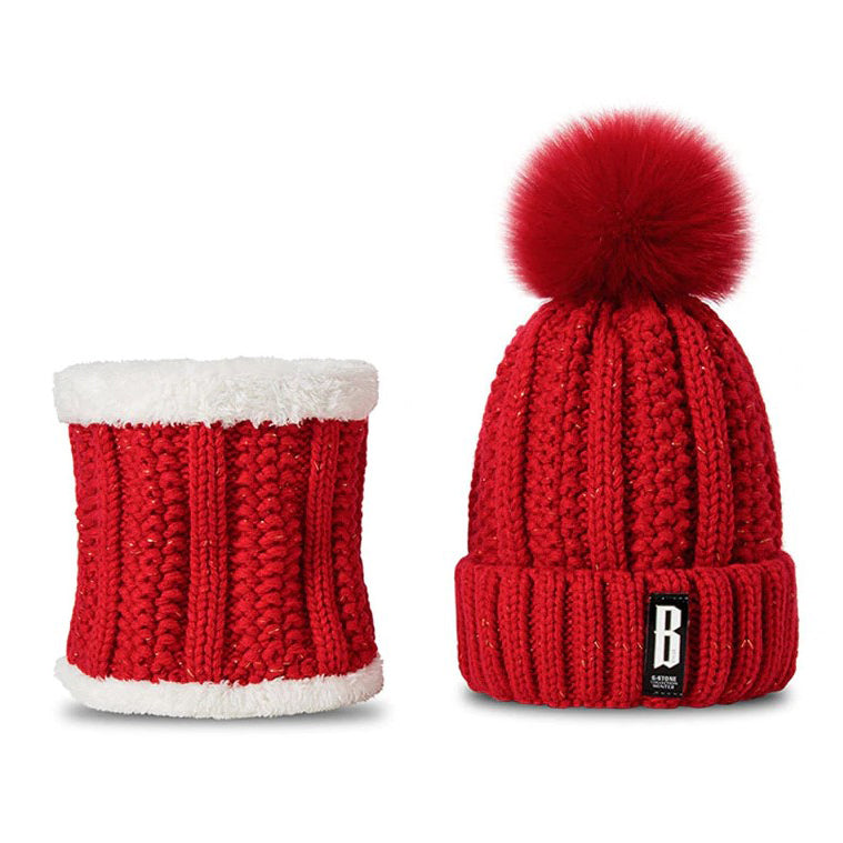Women's Cap and Scarf Set